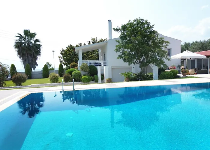 Al Mare Stav Kouvéla